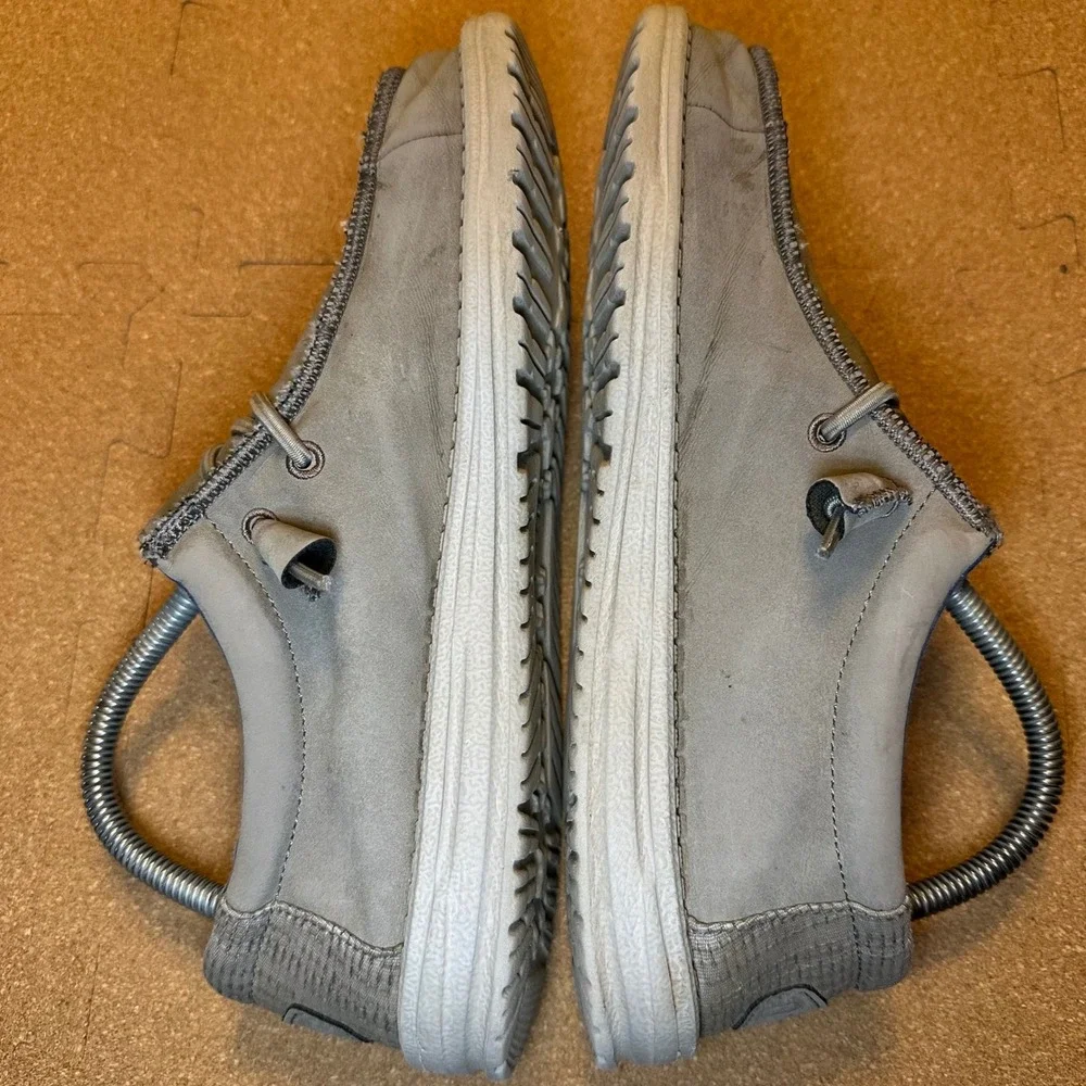 Hey Dude Wally Fabricated Leather Men Size 6 Grey Slip On Loafer Casual Shoes